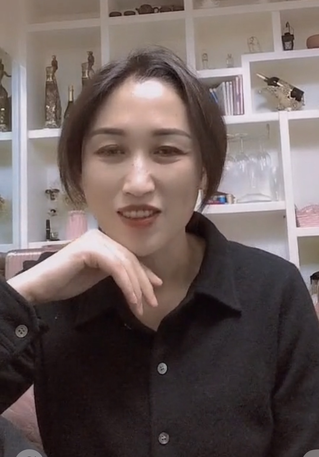 YenLi (Yen) β Yi Oasis Service Executive
